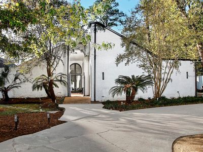 10 W Shady Ln, Houston, TX, 77063