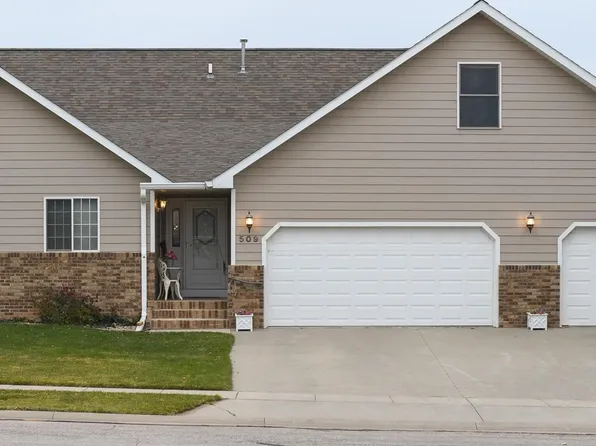 509 Maple Dr, Spearfish, SD 57783