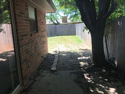 1217 Ruswood Dr Photo 1