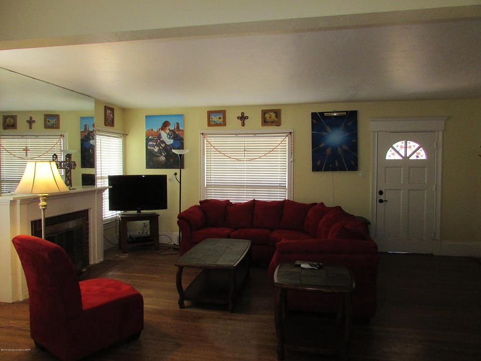 1st image of 1200 6th Ave