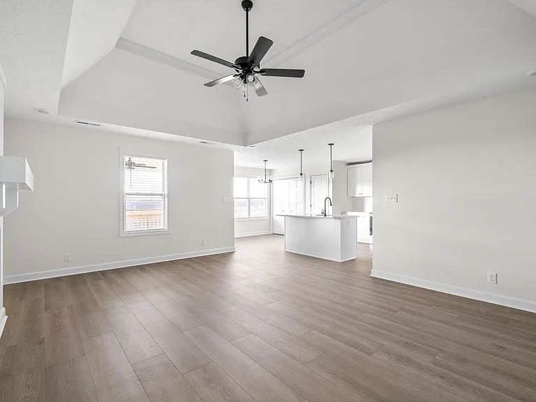 1188 Ross Farms Blvd — Photo 7