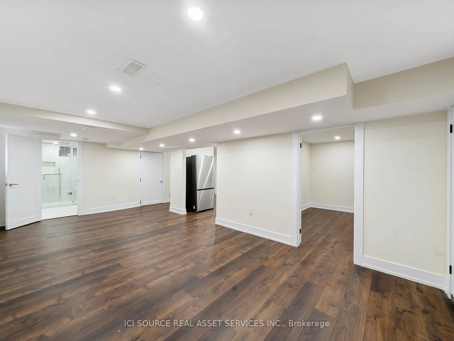 2 bed, $1,700 — Photo 4