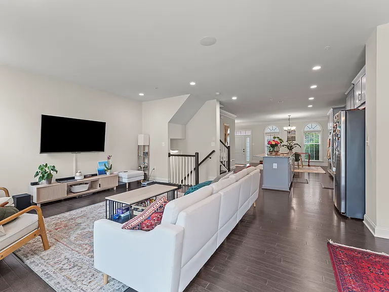 2605 Maple Rock Rd — Photo 5