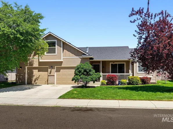 1828 W Lotus Ponds Ct, Nampa, ID 83651