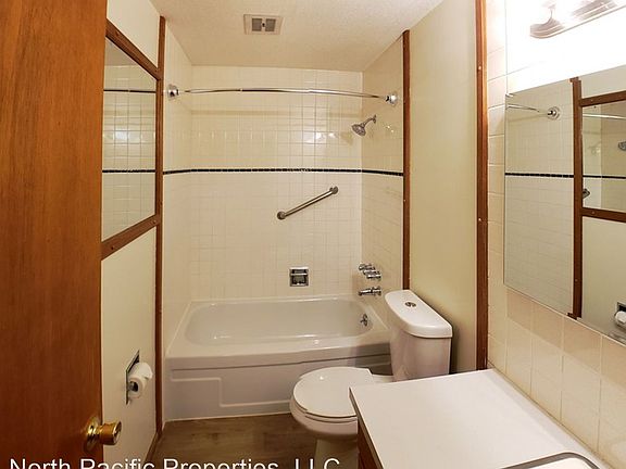 3rd image of 13322 Greenwood Ave N #307
