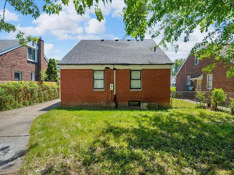 11577 Somerset Ave — Photo 27