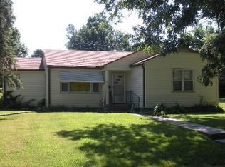 524 Keller Ave, Holton, KS 66436