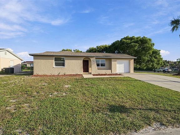 3rd image of 7101 FAIRFAX DRIVE