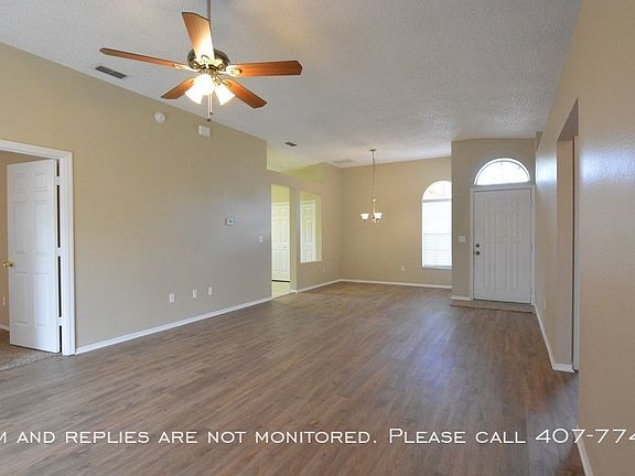 4th image of 1057 Hornbeam St