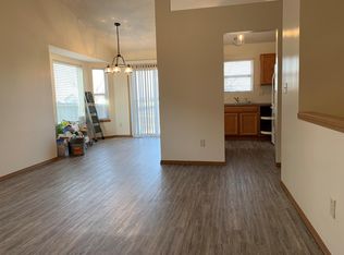 6722 W Shade Ct, Wichita, KS 67212