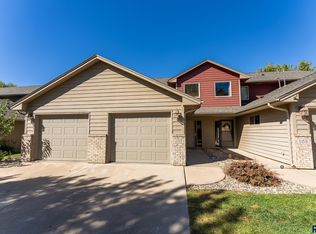 107 Emmett Trl, Harrisburg, SD 57032