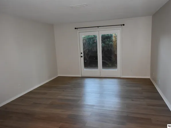 4000 S 56th St APT 106A, Lincoln, NE 68506