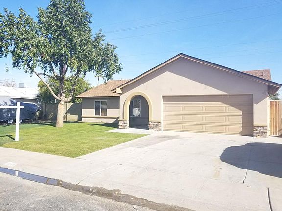 3rd image of 5109 N 71st Dr