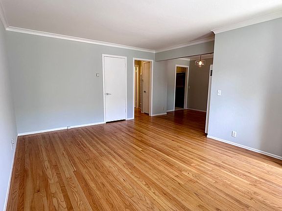 5th image of 950 Crane St #970-02