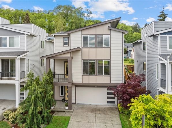 11815 82nd Place S, Seattle, WA 98178