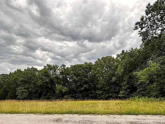 4th image of 2260 Rock N Horse Farms Dr