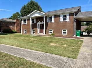 559 Pearman Ave, Radcliff, KY 40160