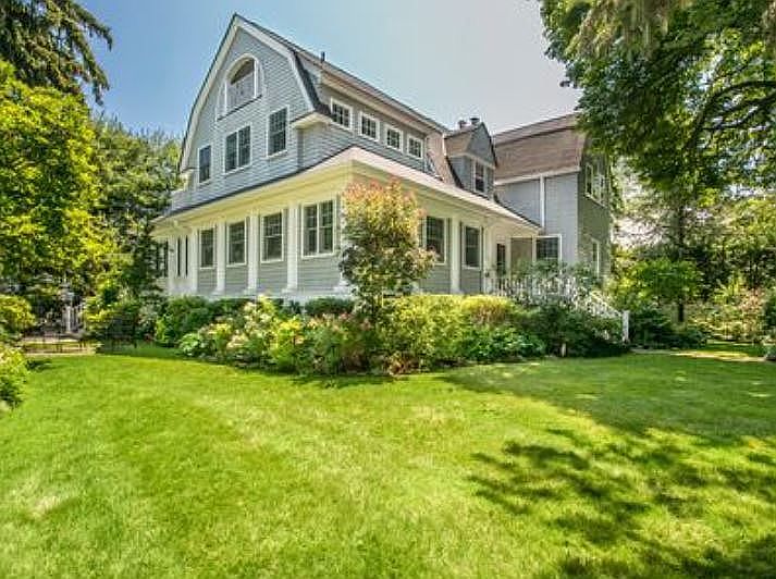 1st image of 55 Beach Ave
