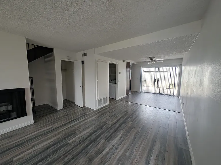 1168 Mohave Dr — Photo 3