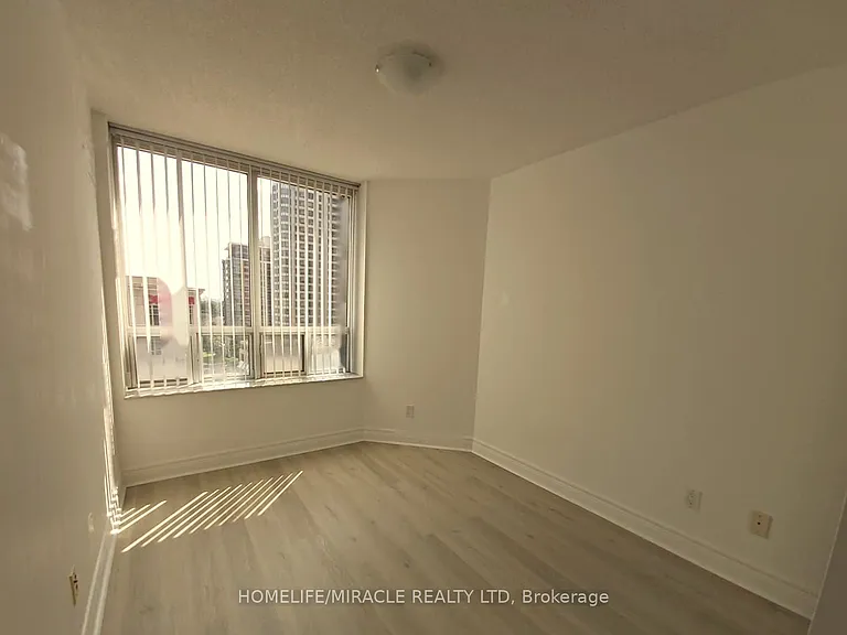 5418 Yonge St #1101 — Photo 18