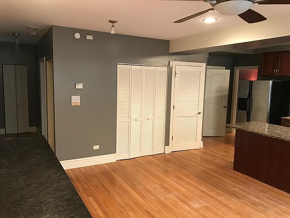 4th image of 6610 S Kenwood Ave APT 203