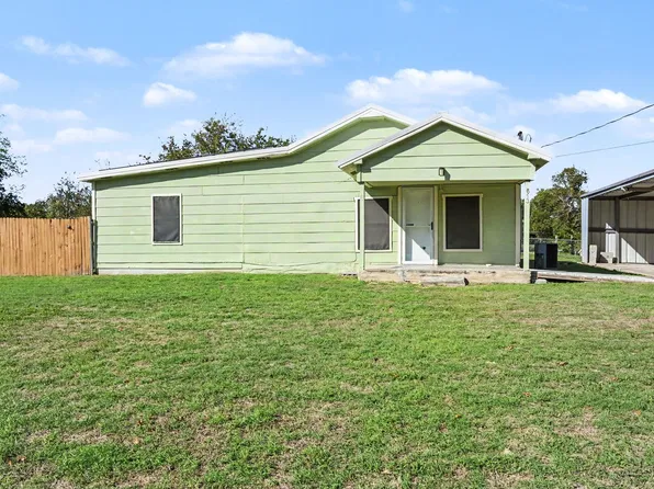 613 N Merrimac St, Weatherford, TX 76086