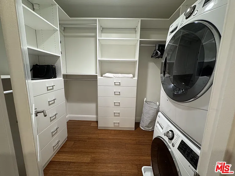 1601 Veteran Ave #101 — Photo 21