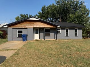 203 Debbie Ln, Tecumseh, OK 74873