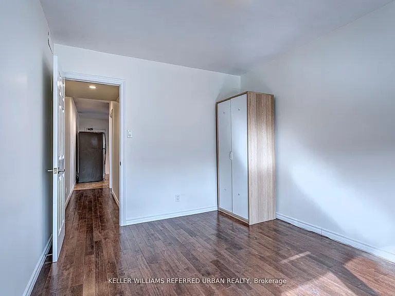 2976 Lake Shore Blvd W #2 — Photo 6