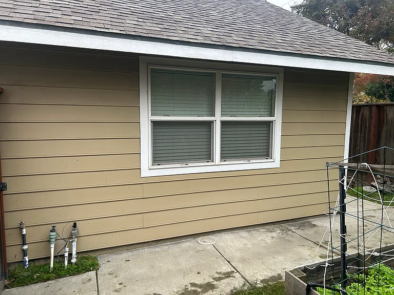 805 Princeton Ave — Photo 11