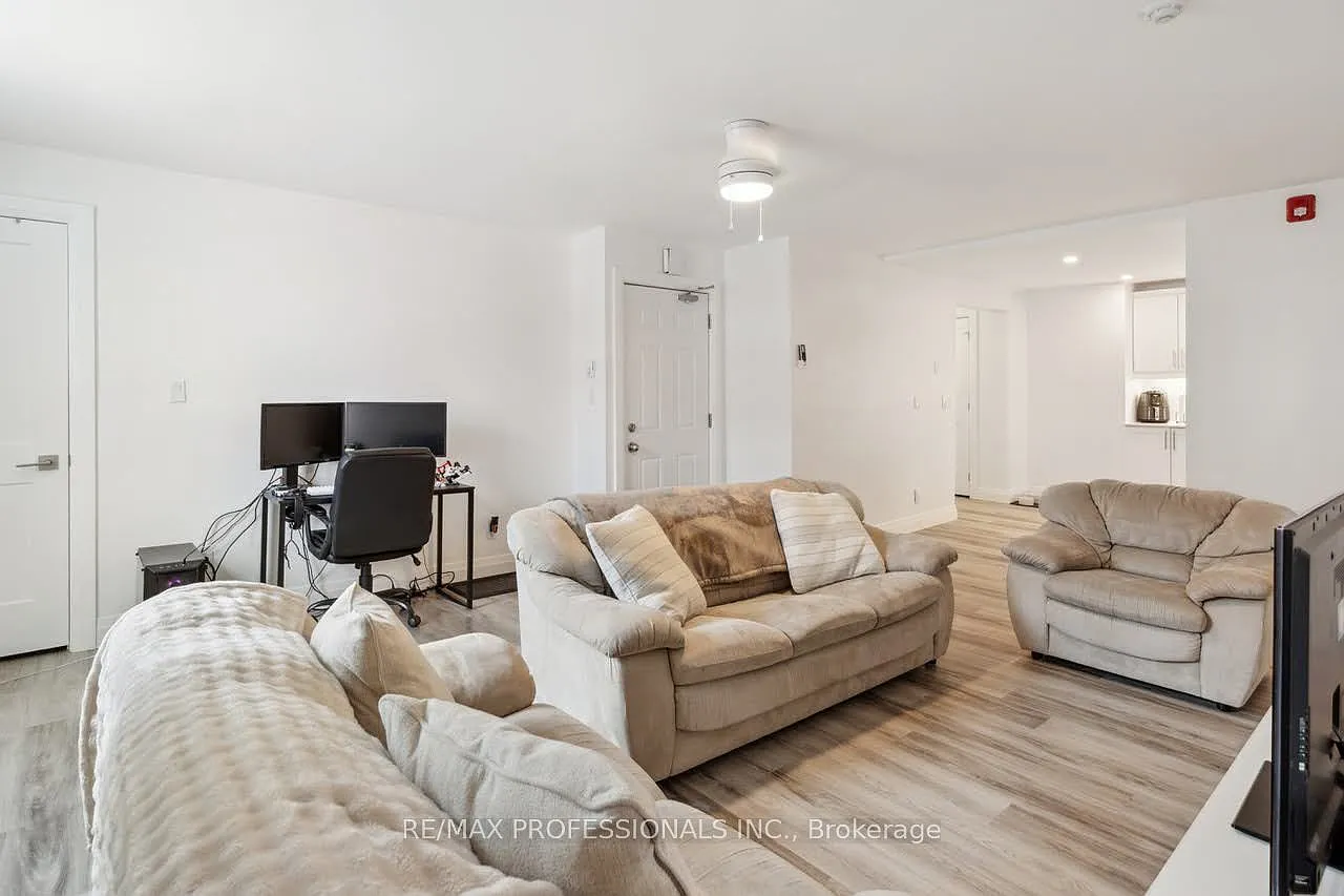 1 bed, $2,200 — Photo 3