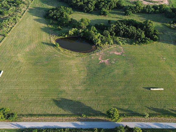 3rd image of Rock Springs School Rd