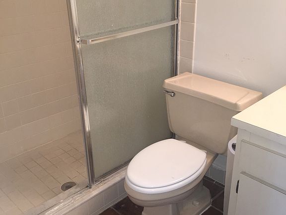 3rd image of 1591 Gulf Blvd APT 305S