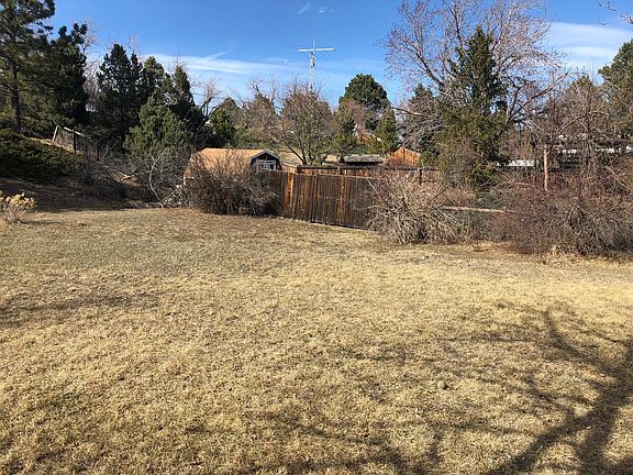 Large private fenced yard