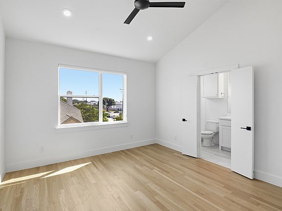 2nd image of 6345 Richmond Ave #2