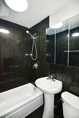 Rented by Corcoran | media 17