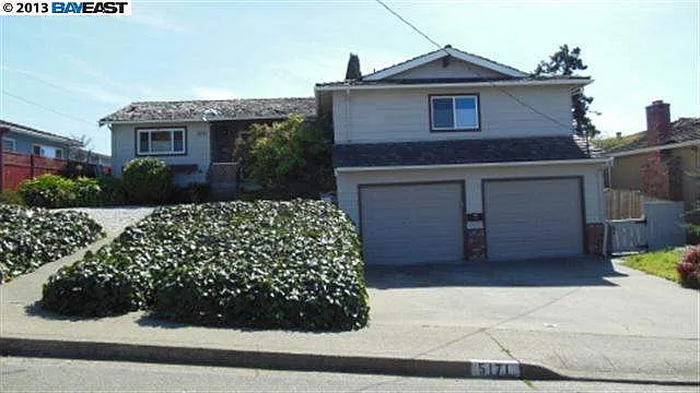 5171 Bates Way photo 1