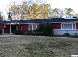 1904 Valley Creek Rd, Anniston, AL 36207