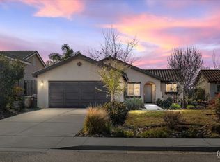 8715 Broadstone Pl, Bakersfield, CA 93306
