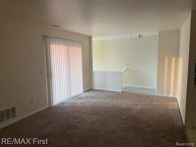 43234 Fountain Dr — Photo 17