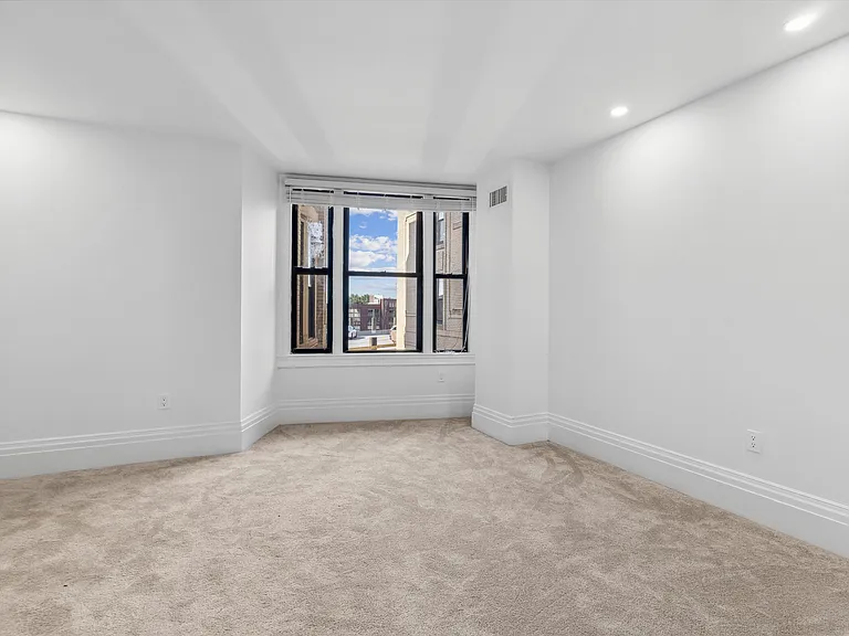 390 Commonwealth Ave #603 — Photo 6