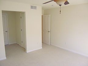 5th image of 327 E Legend Ct #327B