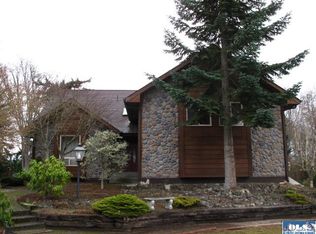 223 Mount Pleasant Estates Rd, Port Angeles, WA 98362