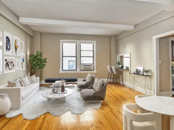 425 East 51st Street image 1 of 9