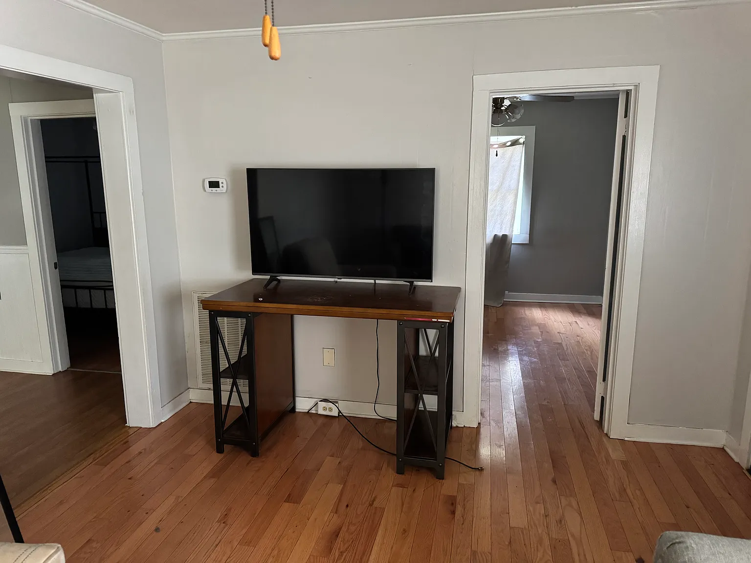 2 bed, 876 sqft, $1,550 — Photo 4
