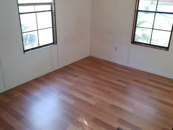 4th image of 5911 Grey Fox Dr
