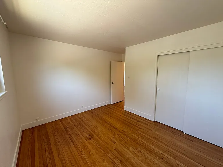 3138 California St #2 — Photo 8