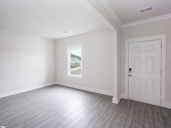 4th image of 503 Glencorse Dr