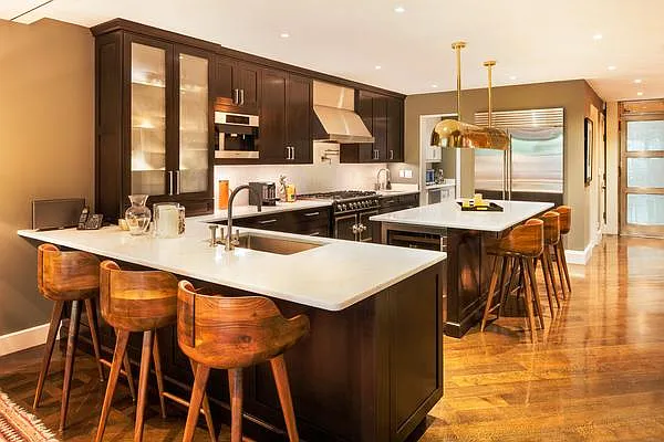 Rented by Trump International Realty | media 14