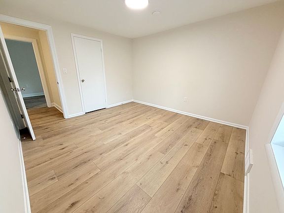 5th image of 55 Kallen Ave